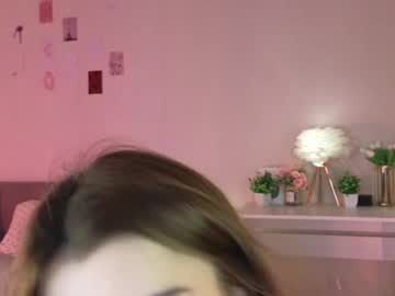 Minirini Chaturbate stream image from March 24, 2025