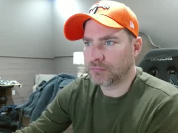 Urfntcirl Chaturbate stream image from March 24, 2025