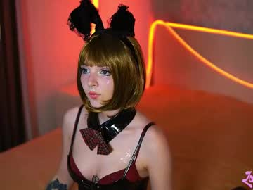 Fluffyellie Chaturbate stream image from March 24, 2025
