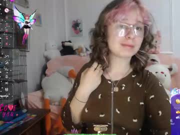 Honeydewwaves_ Chaturbate stream image from March 24, 2025