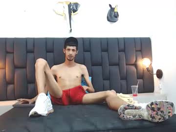 Dangerous_Dog Chaturbate stream image from March 24, 2025