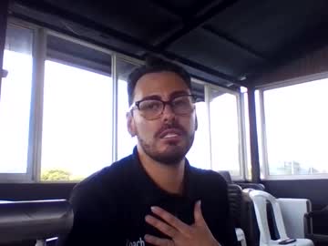Juanlopezv Chaturbate stream image from March 24, 2025