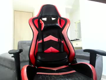 Mateo_Skinny15 Chaturbate stream image from March 24, 2025