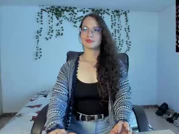 Emmatorres9 Chaturbate stream image from March 24, 2025