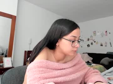 Sofiax2_ Chaturbate stream image from March 24, 2025