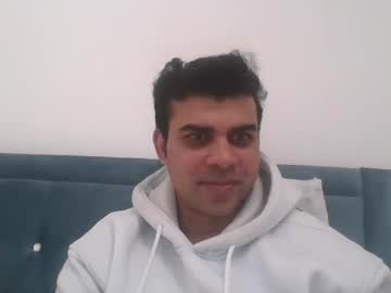 Ash_Hot_Uk Chaturbate stream image from March 24, 2025