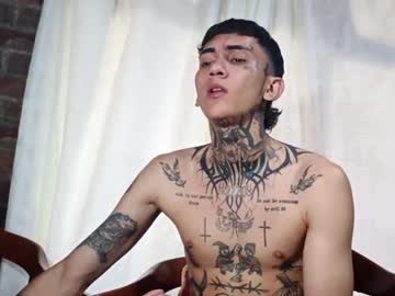 Emilygreen28 Chaturbate stream image from March 24, 2025