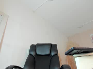 Adonis_Hot_Xx Chaturbate stream image from March 24, 2025