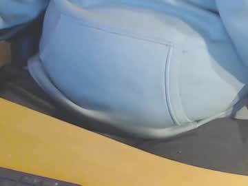 Shaved164 Chaturbate stream image from March 24, 2025