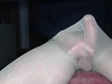 Bigbonercum Chaturbate stream image from March 24, 2025