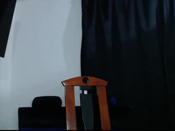 Lylii_Evans Chaturbate stream image from March 24, 2025