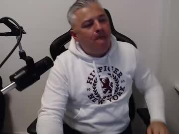 Chiefgrayhead Chaturbate stream image from March 25, 2025