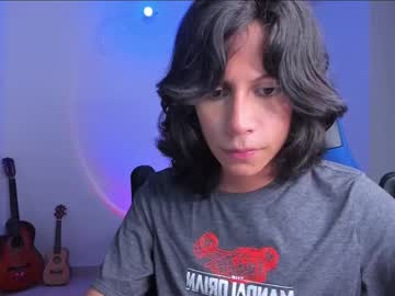 Literateboy Chaturbate stream image from March 25, 2025