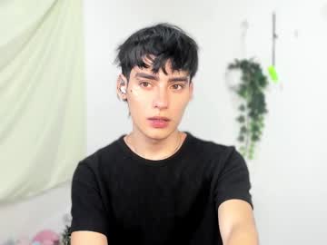 Sebas_Rosse Chaturbate stream image from March 25, 2025