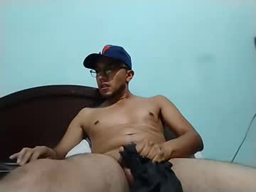 Ciclistasinlicencia Chaturbate stream image from March 25, 2025