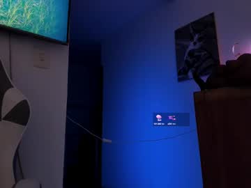 Mia_Ravenn Chaturbate stream image from March 25, 2025
