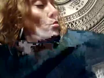 Myownqueen100 Chaturbate stream image from March 25, 2025
