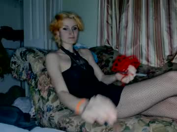 Daisy_Dobby_Dottie Chaturbate stream image from March 25, 2025