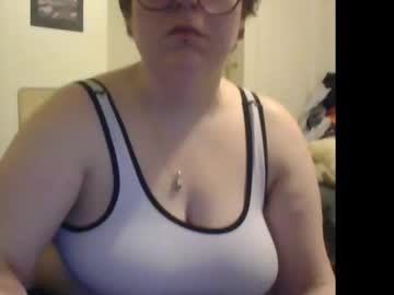 Loverbee2727 Chaturbate stream image from March 25, 2025
