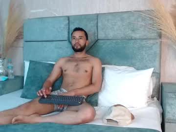 Aronspencer Chaturbate stream image from March 25, 2025