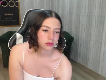 Skarleth_Fox_T Chaturbate stream image from March 25, 2025