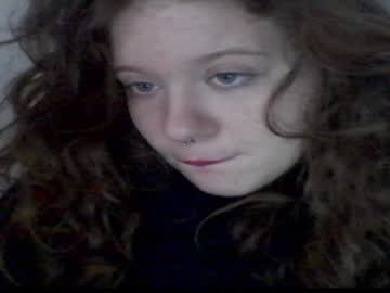 Cheerycherryyy Chaturbate stream image from March 25, 2025