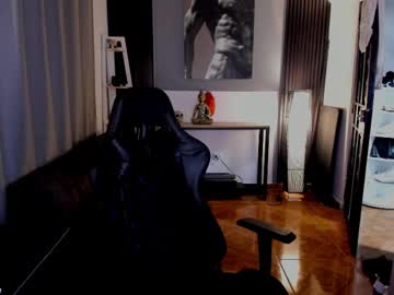 Joestrongg Chaturbate stream image from March 25, 2025
