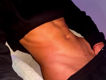 Coitzzz Chaturbate stream image from March 25, 2025