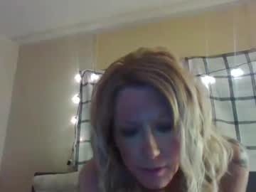 Amberdesmond722 Chaturbate stream image from March 25, 2025