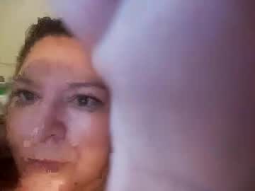 Azvulump003 Chaturbate stream image from March 25, 2025