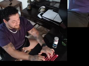 Desertadventures25 Chaturbate stream image from March 25, 2025