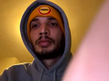 Yessnia Chaturbate stream image from March 25, 2025