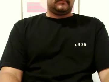 Aussiecock2101 Chaturbate stream image from March 25, 2025