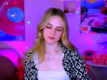 Deboralarson Chaturbate stream image from March 25, 2025