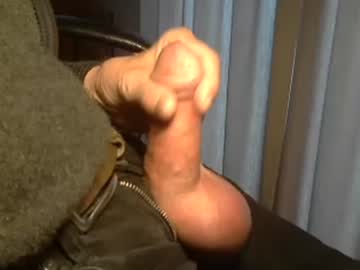 Schwaermer1 Chaturbate stream image from March 25, 2025