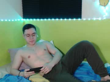 Daigoro03 Chaturbate stream image from March 25, 2025