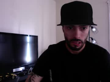 Doingmek9 Chaturbate stream image from March 25, 2025