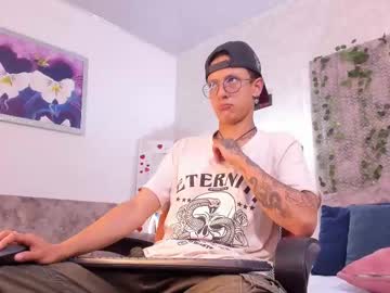 Evan_Smitt_ Chaturbate stream image from March 25, 2025