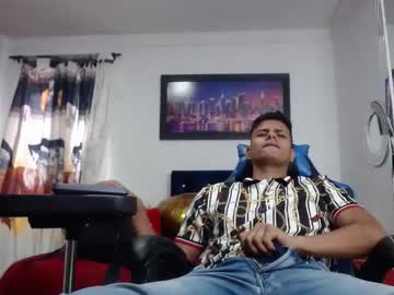 Lion_Black18 Chaturbate stream image from March 25, 2025