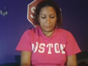 Sweetlalacharmz Chaturbate stream image from March 25, 2025