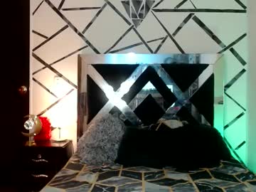 Adele_Cruzz Chaturbate stream image from March 25, 2025