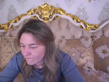 Karlaakushh Chaturbate stream image from March 25, 2025