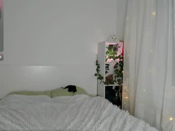 Lil_Kimm Chaturbate stream image from March 25, 2025