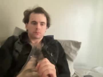Grobboi Chaturbate stream image from March 25, 2025