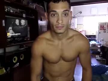 Kinftt Chaturbate stream image from March 25, 2025