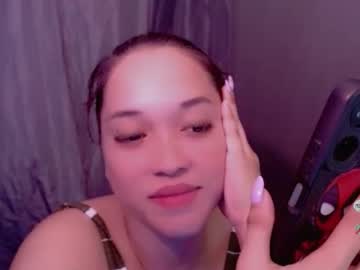 Sweetcaroline2001 Chaturbate stream image from March 25, 2025