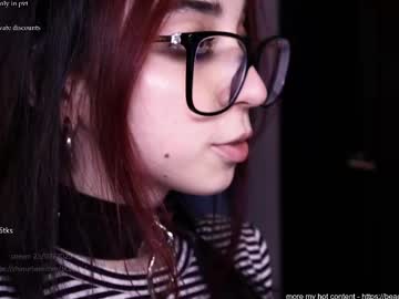 B0pppo Chaturbate stream image from March 25, 2025