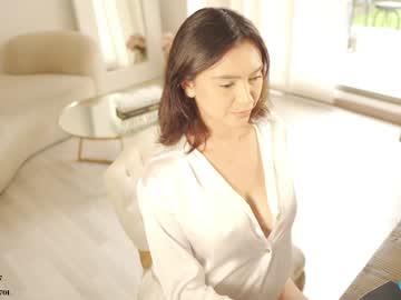 Honeyco57 Chaturbate stream image from March 25, 2025