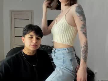 Britney_Ooops Chaturbate stream image from March 25, 2025