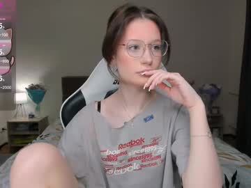 Rina_Lia769693 Chaturbate stream image from March 25, 2025